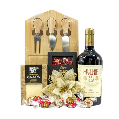 Коледна Подаръчна Кутия с Български Продукти One Gift 10930