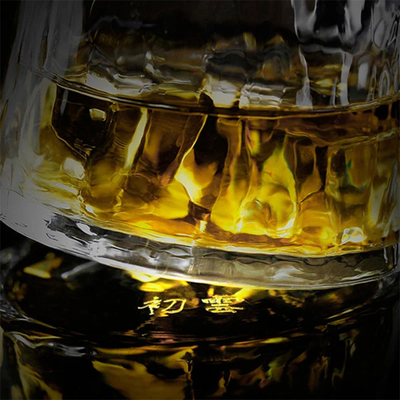 Luxury Chamvin Crystal Whisky Glass with Wooden Box