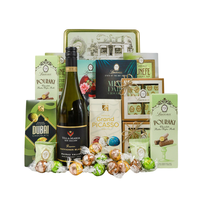 Gift Basket with White Wine Villa Maria One Gift 01156