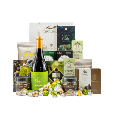 Gift Basket with White Wine and Gourmet One Gift 01243