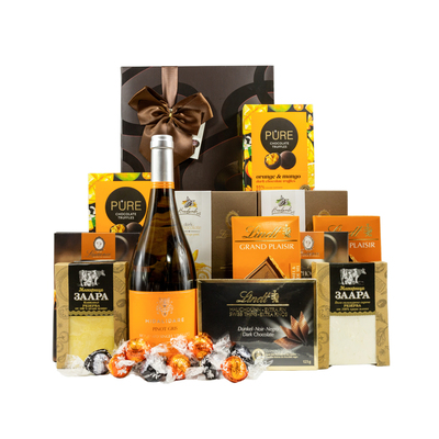 Gift Basket with Wine and Gourmet One Gift 01251