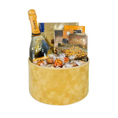 Gift Box with Prosecco Cans One Gift 01259