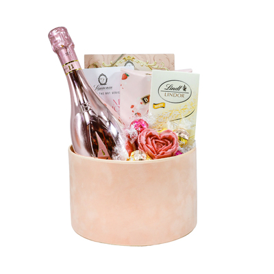 Gift for Woman with Prosecco Bottega Rose Gold One Gift 01163
