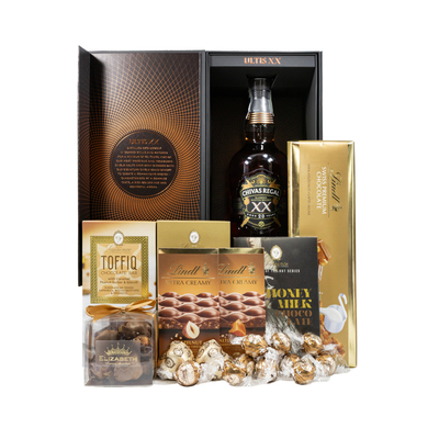 Луксозна Кошница с Chivas Regal Ultis One Gift 01125