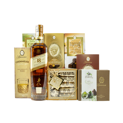 Луксозна Кутия с Уиски Johnnie Walker 18YO One Gift 01086