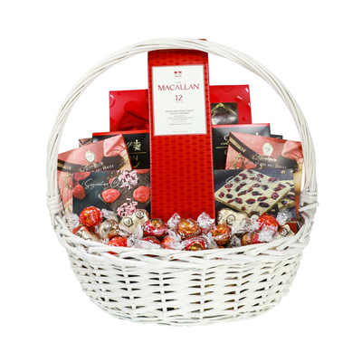 Луксозна Подаръчна Кошница с Макалън Шери Каск One Gift 01192