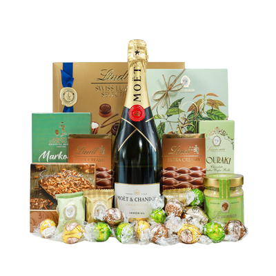 Луксозна Подаръчна Кошница с Moet & Chandon One Gift 01160