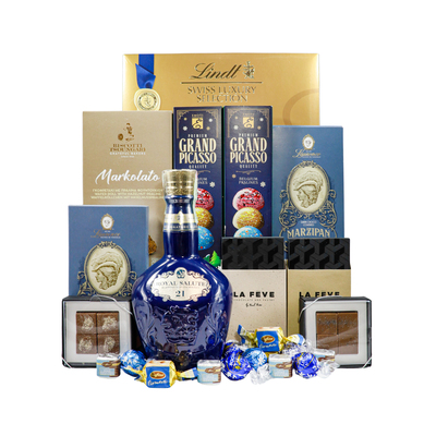 Luxury Gift Basket with Royal Salute 21 g One Gift 01196