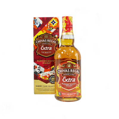 Luxury Gift with Whiskey and Book One Gift 01123